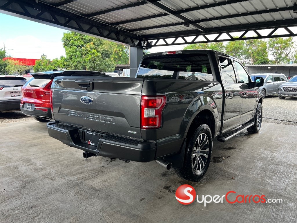 2018 Ford F 150 XLT — foto 3 / 9