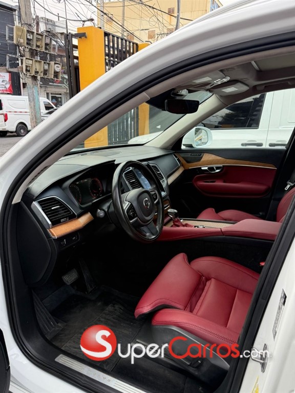 2019 Volvo XC90 Inscription T6 — foto 5 / 9
