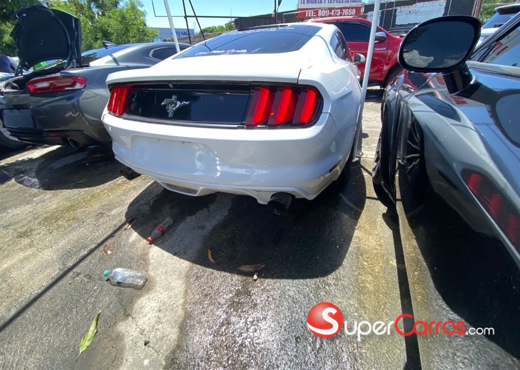 2017 Ford Mustang — foto 7 / 7