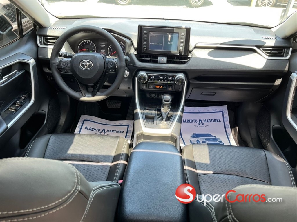 2019 Toyota RAV4 XLE — foto 5 / 11