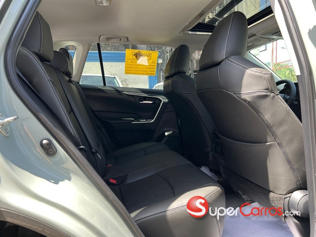 2019 Toyota RAV4 XLE — foto 7 / 11