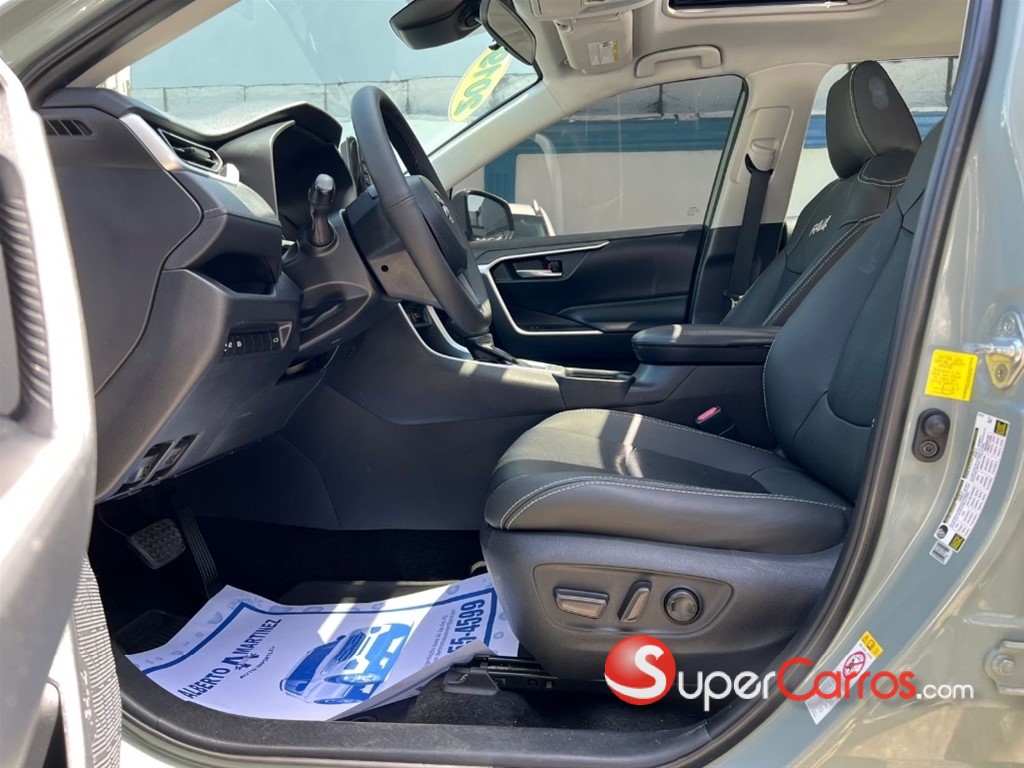 2019 Toyota RAV4 XLE — foto 11 / 11