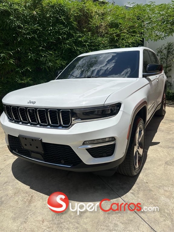 2022 Jeep Grand Cherokee Limited — foto 3 / 11