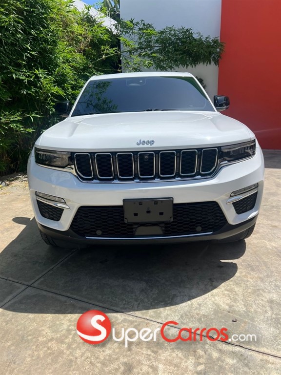 2022 Jeep Grand Cherokee Limited — foto 6 / 11