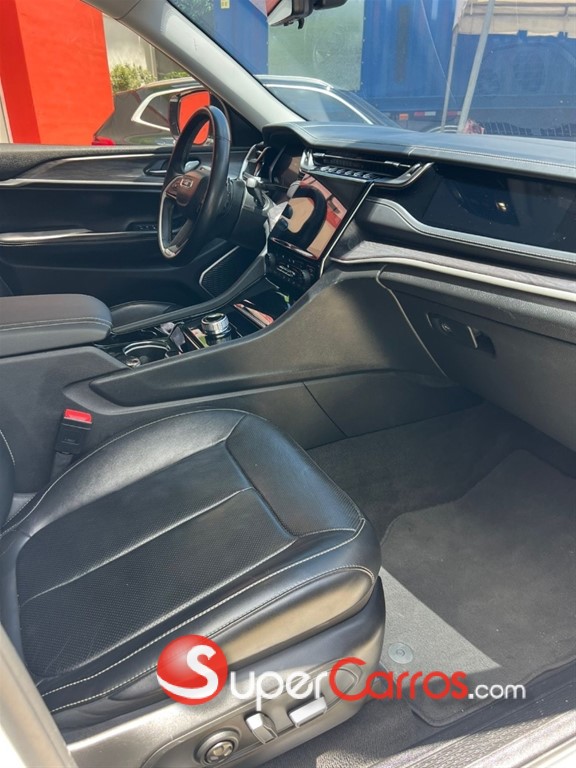 2022 Jeep Grand Cherokee Limited — foto 7 / 11