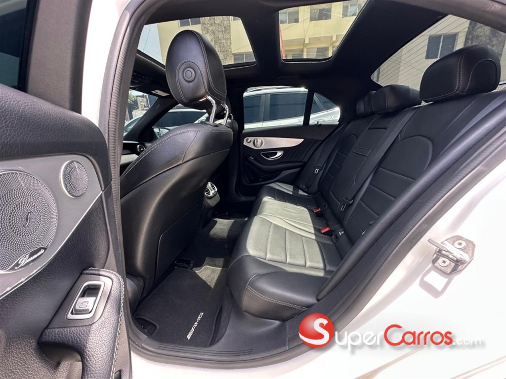 2018 Mercedes-Benz Clase C 300 AMG 4Matic — foto 6 / 7