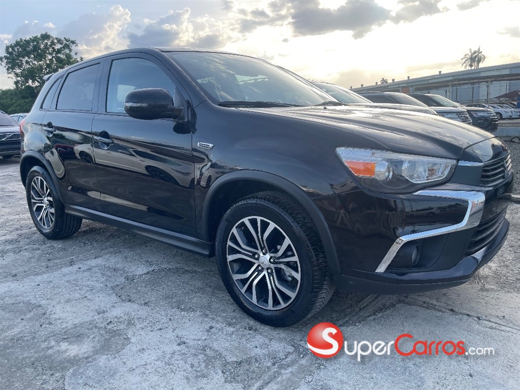 2017 Mitsubishi Motors Outlander Sport SE — foto 6 / 11