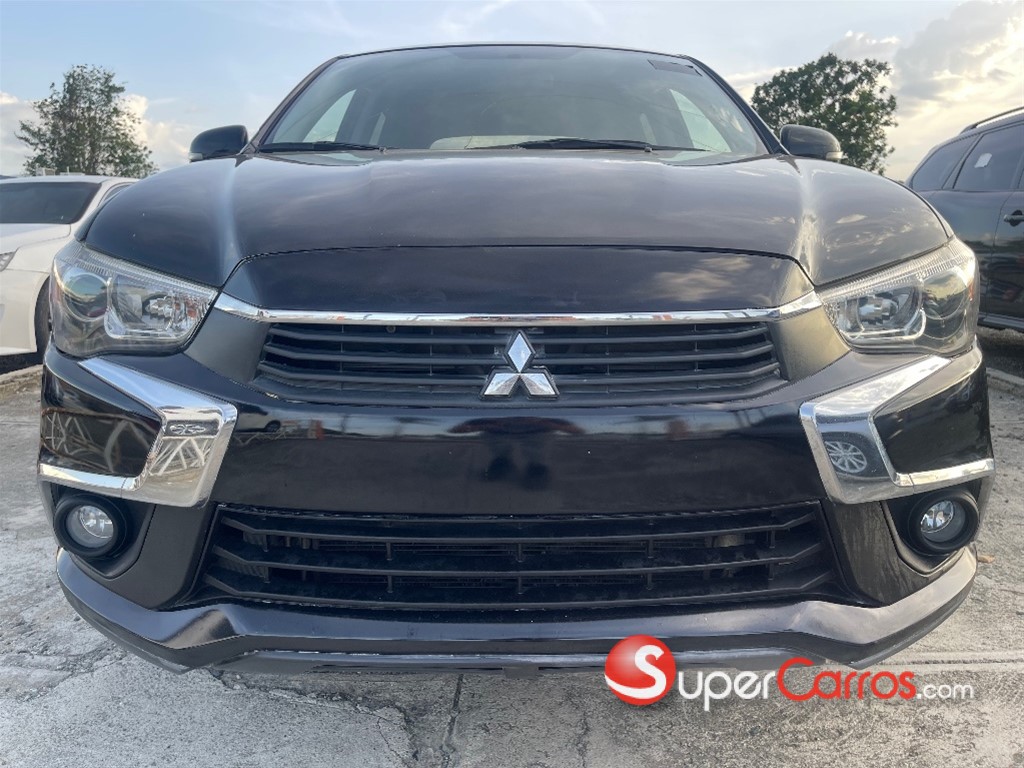 2017 Mitsubishi Motors Outlander Sport SE — foto 10 / 11