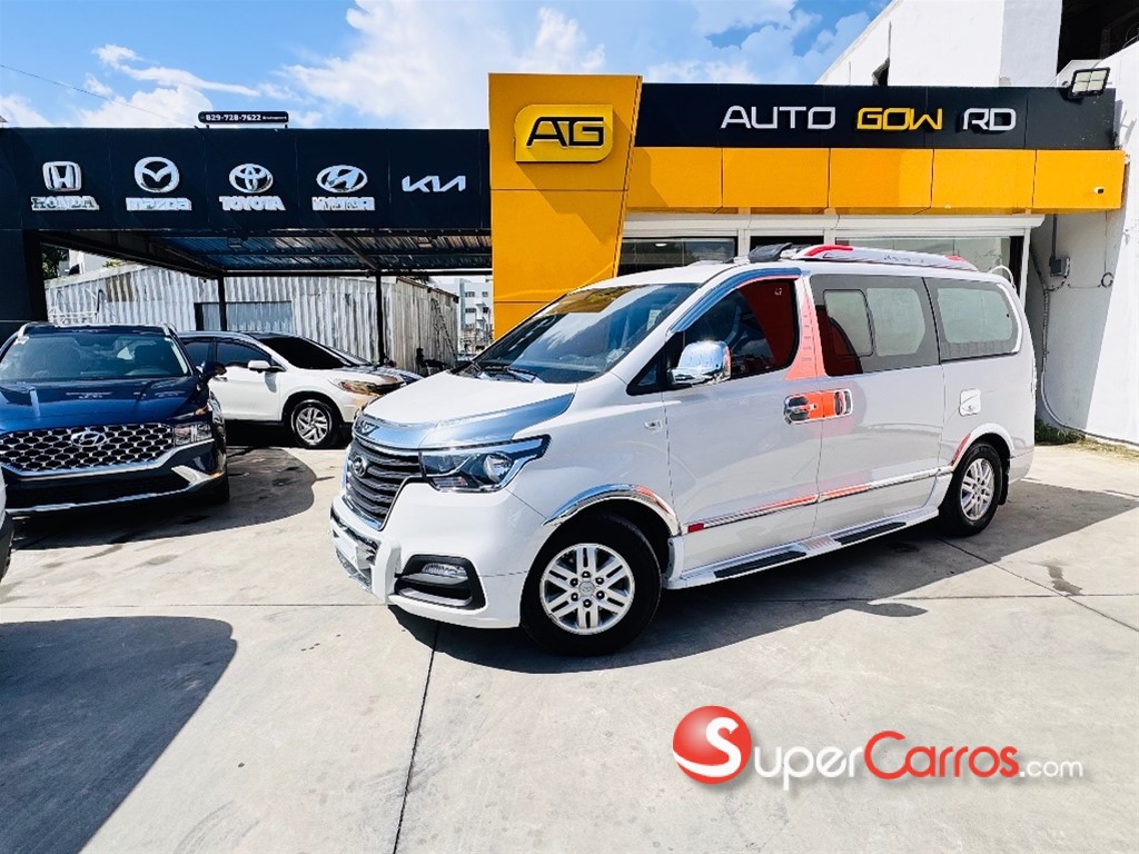 2020 Hyundai Grand Starex