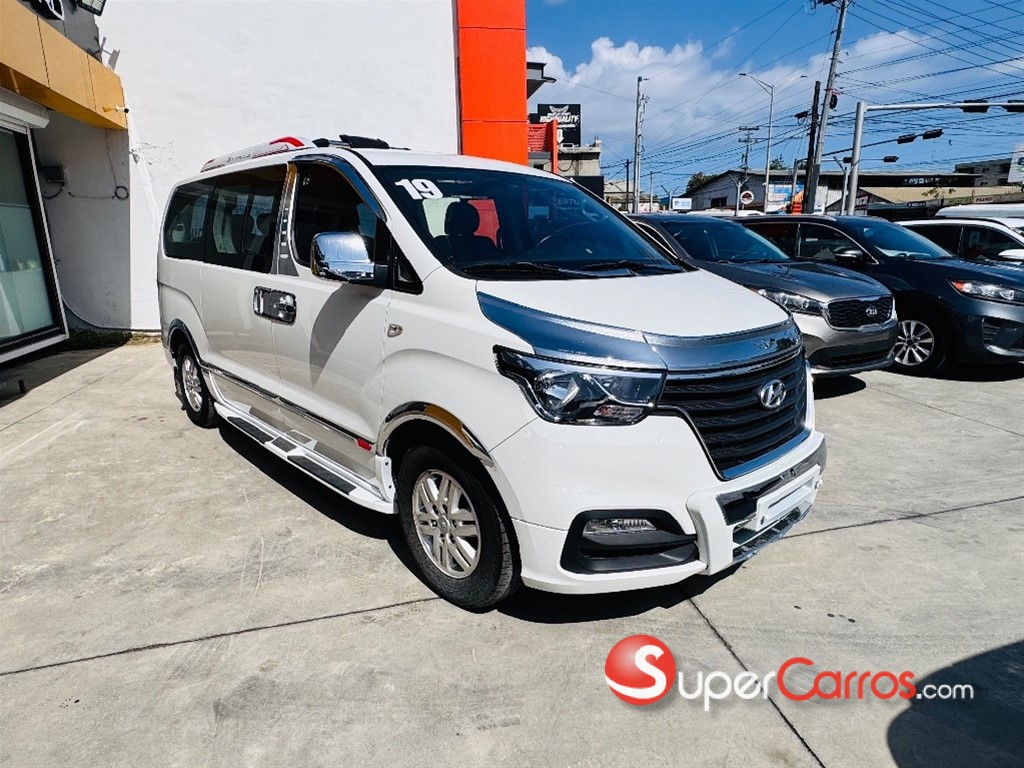 2020 Hyundai Grand Starex — foto 2 / 12