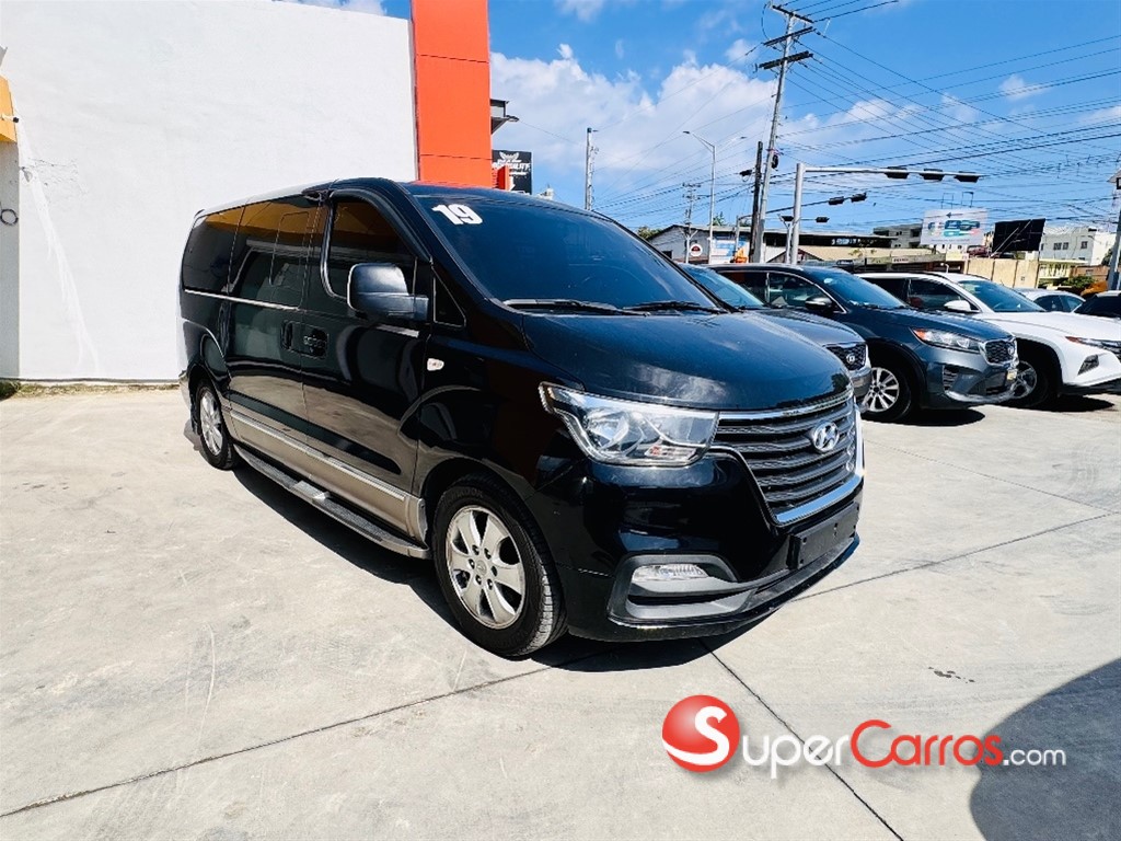 2019 Hyundai Grand Starex — foto 2 / 12