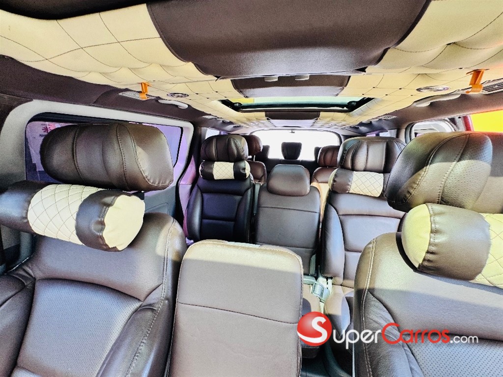 2019 Hyundai Grand Starex — foto 9 / 12