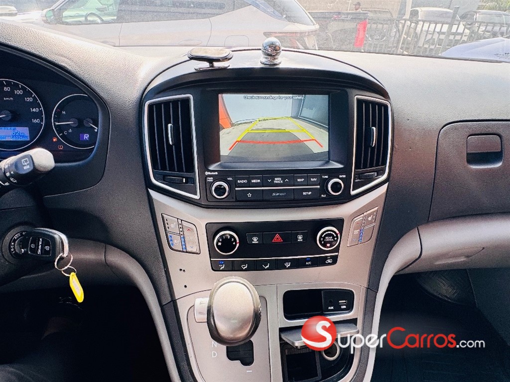 2019 Hyundai Grand Starex — foto 11 / 12