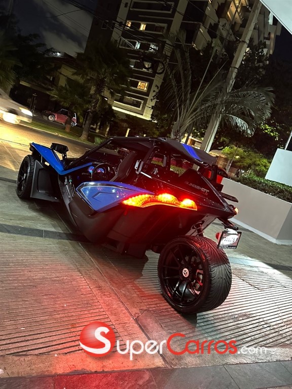 2018 Polaris Slingshot SLR — foto 6 / 8