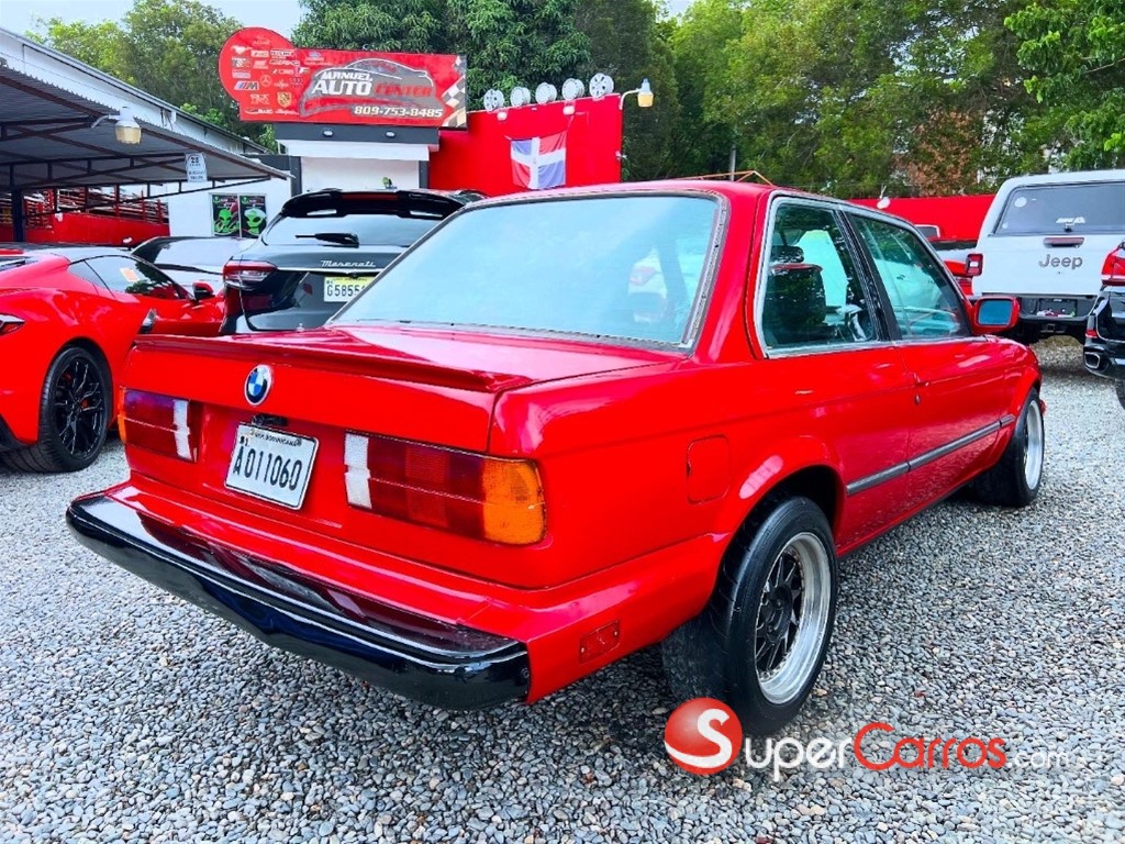 1984 BMW Serie 3 318i — foto 7 / 12