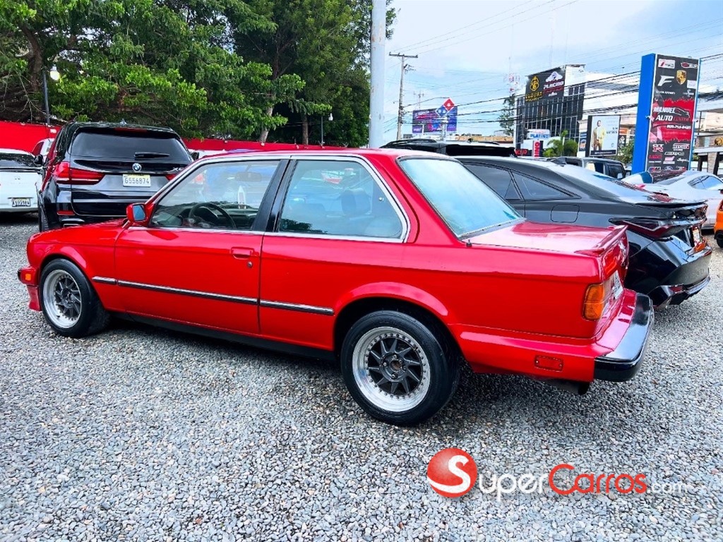 1984 BMW Serie 3 318i — foto 8 / 12
