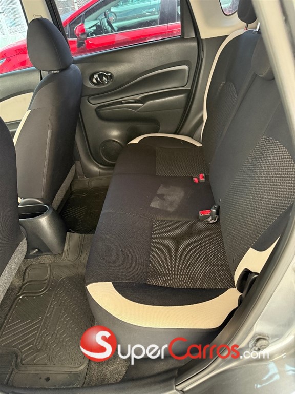 2019 Nissan Versa Note — foto 6 / 7