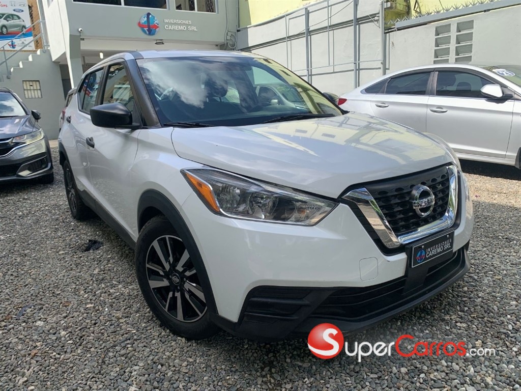 2020 Nissan Kicks — foto 2 / 10