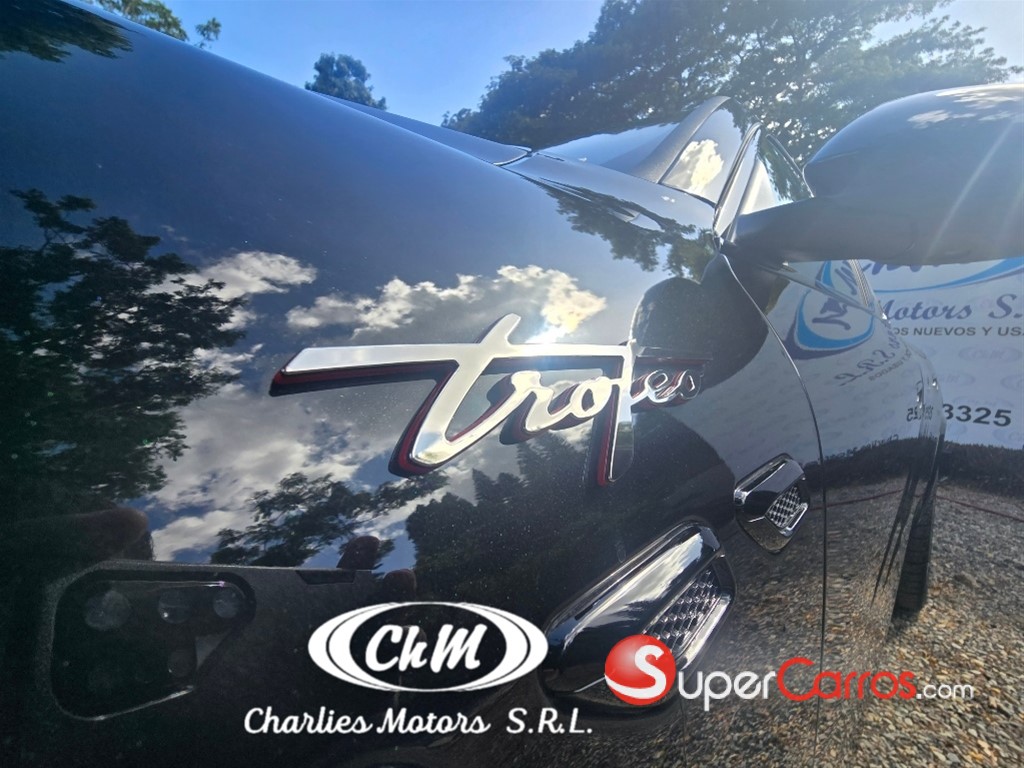2025 Maserati Grecale Trofeo — foto 10 / 12