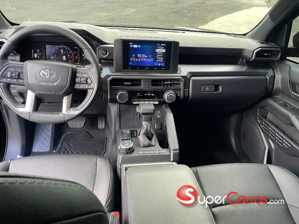 2026 Toyota 4 Runner SR5 Adventure — foto 3 / 10