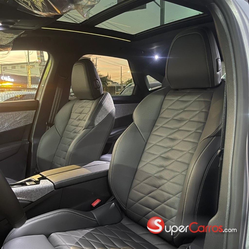 2025 Peugeot 3008 GT Line — foto 4 / 9