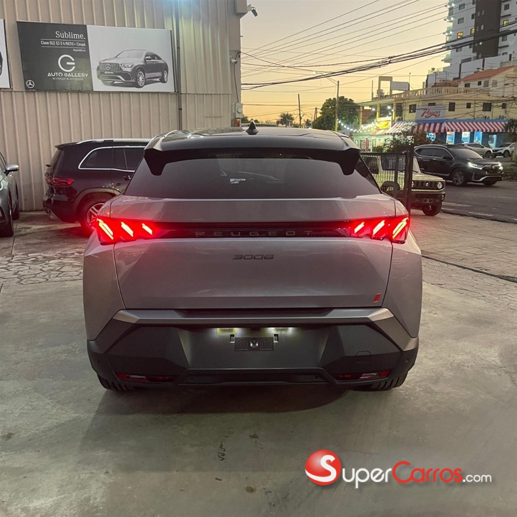 2025 Peugeot 3008 GT Line — foto 7 / 9