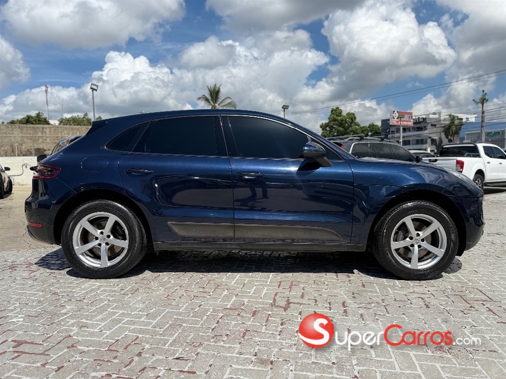 2017 Porsche Macan