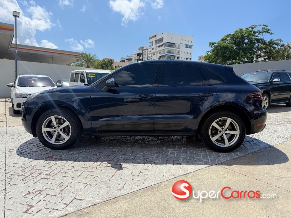 2017 Porsche Macan — foto 5 / 8