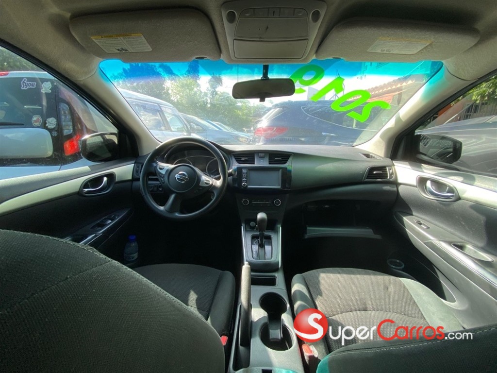 2019 Nissan Sentra — foto 4 / 4