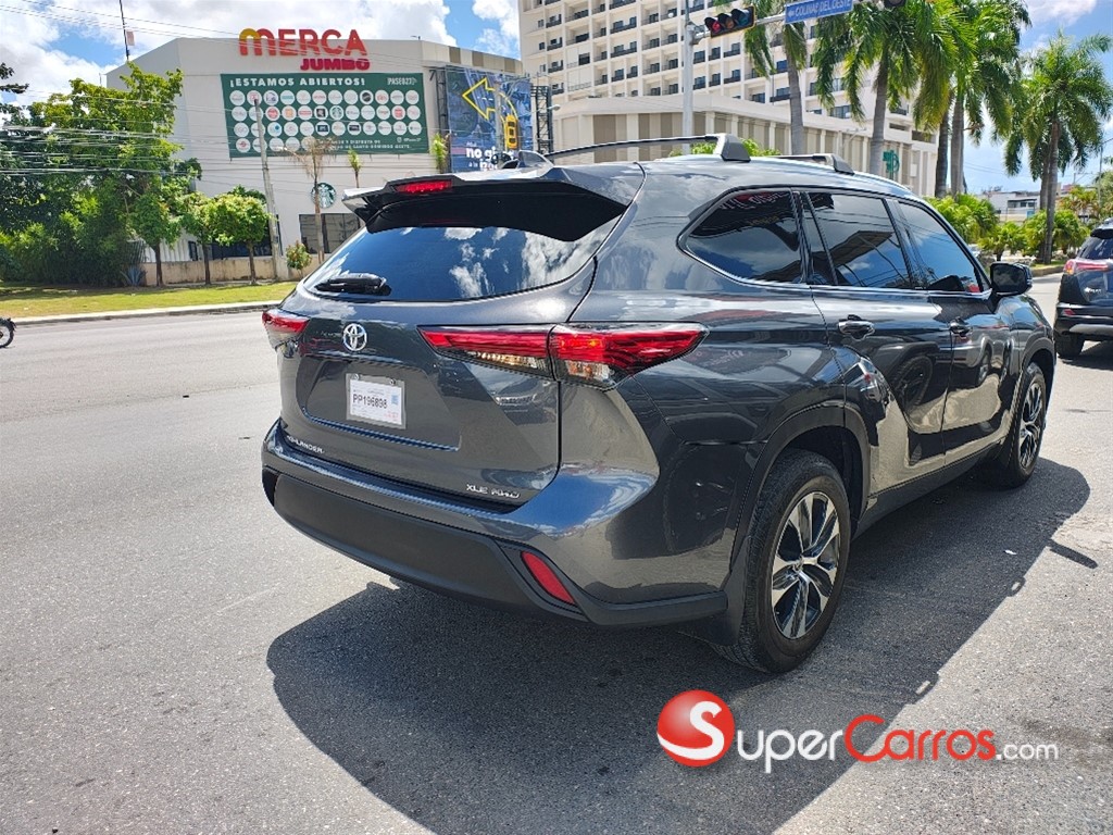 2021 Toyota Highlander — foto 2 / 11