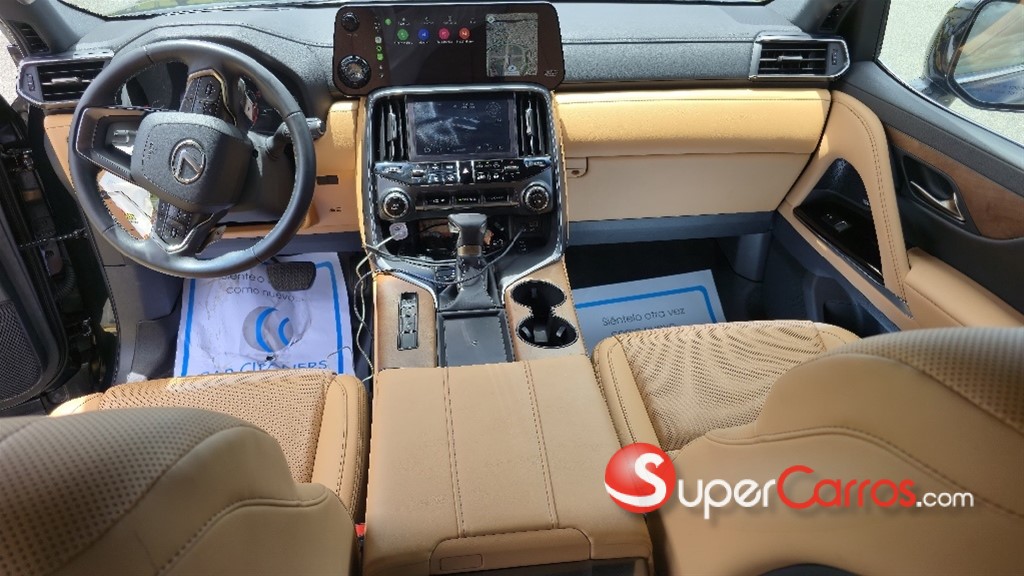 2024 Lexus LX 600 — foto 11 / 12