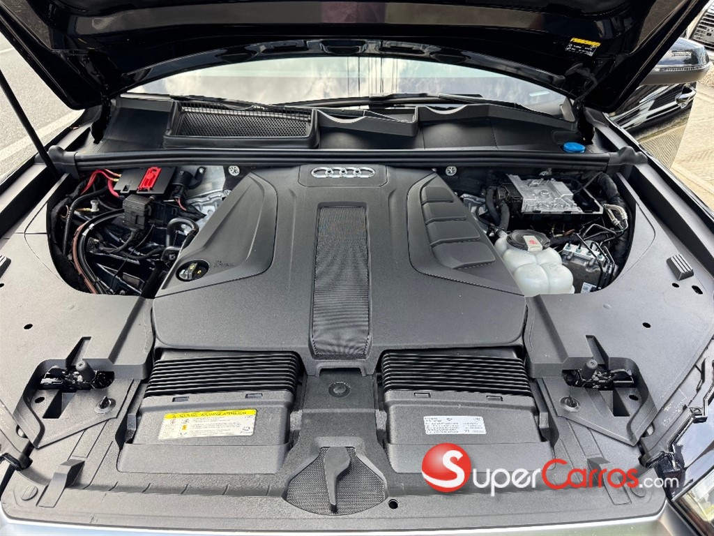 2019 Audi Q7 Premiun Plus — foto 12 / 12