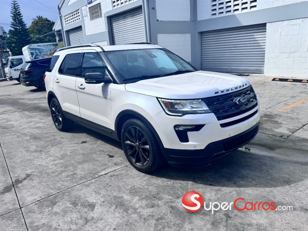 2018 Ford Explorer Limited — foto 2 / 12