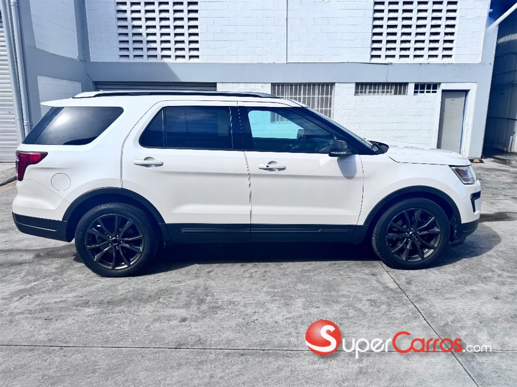 2018 Ford Explorer Limited — foto 5 / 12