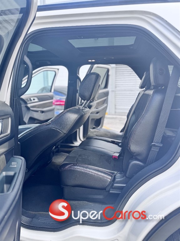 2018 Ford Explorer Limited — foto 11 / 12