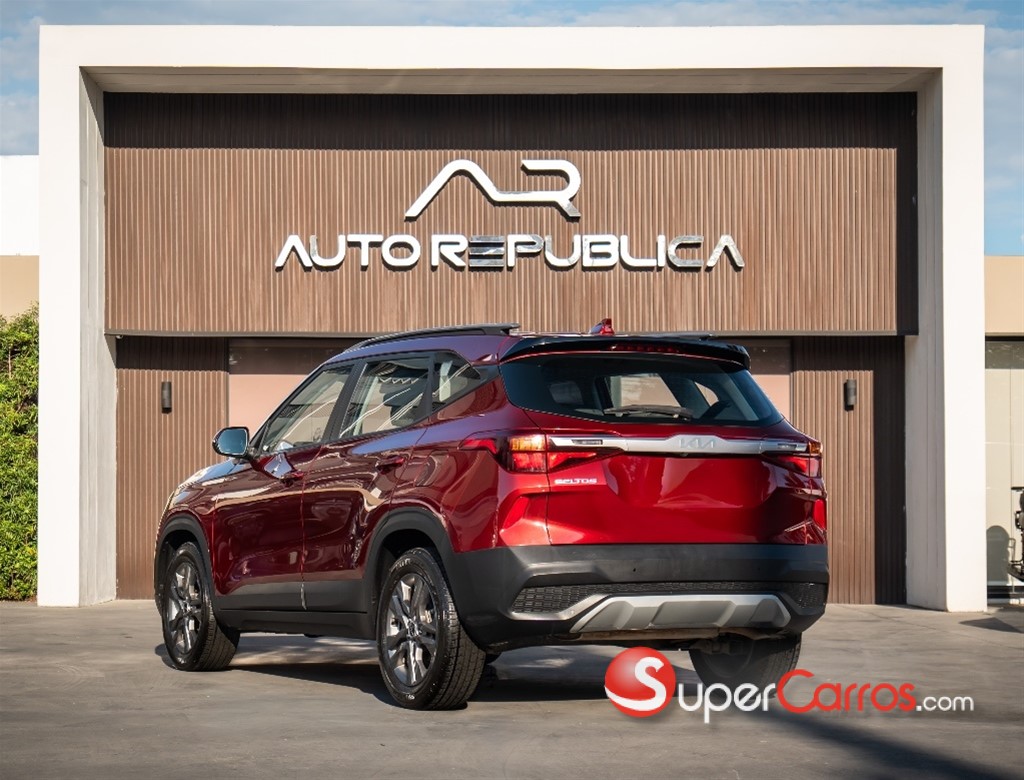 2023 Kia Seltos LX — foto 8 / 9