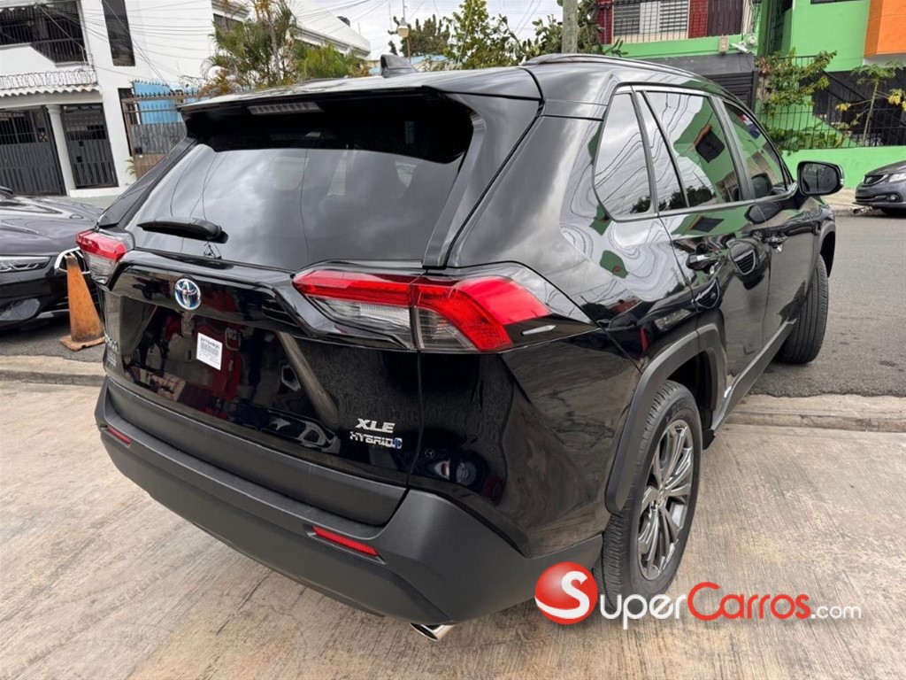 2024 Toyota RAV4 XLE Hybrid — foto 7 / 12