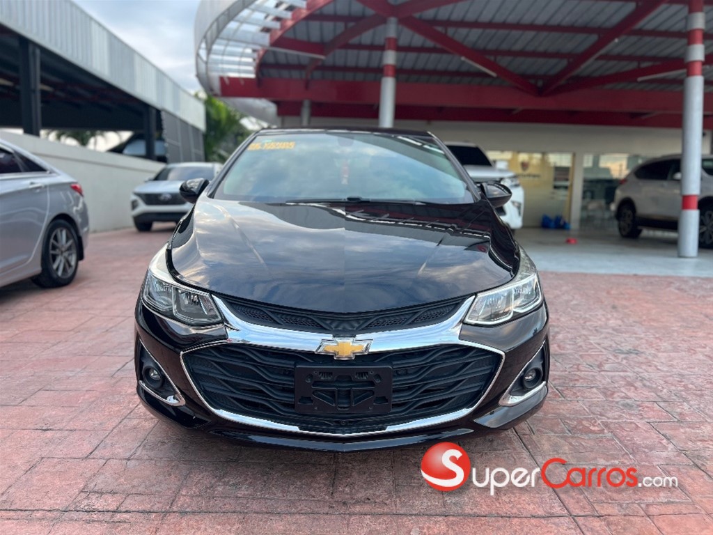2019 Chevrolet Cruze LS — foto 3 / 9