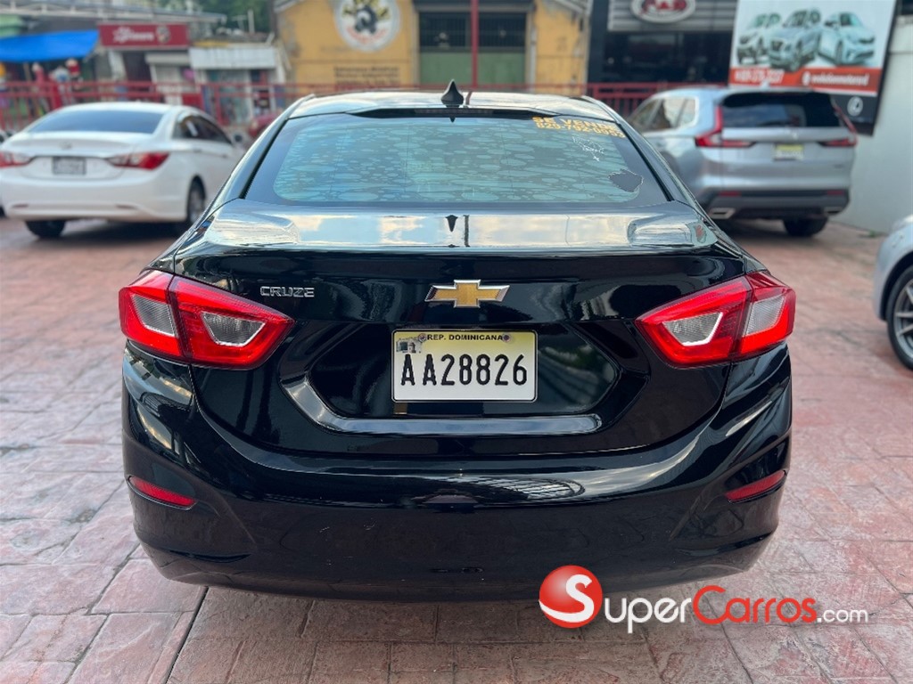 2019 Chevrolet Cruze LS — foto 6 / 9