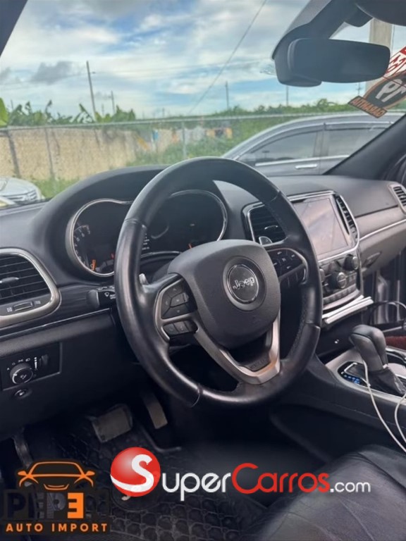 2019 Jeep Grand Cherokee Limited — foto 2 / 10