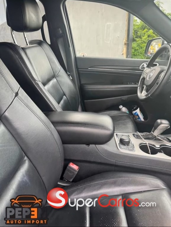 2019 Jeep Grand Cherokee Limited — foto 3 / 10