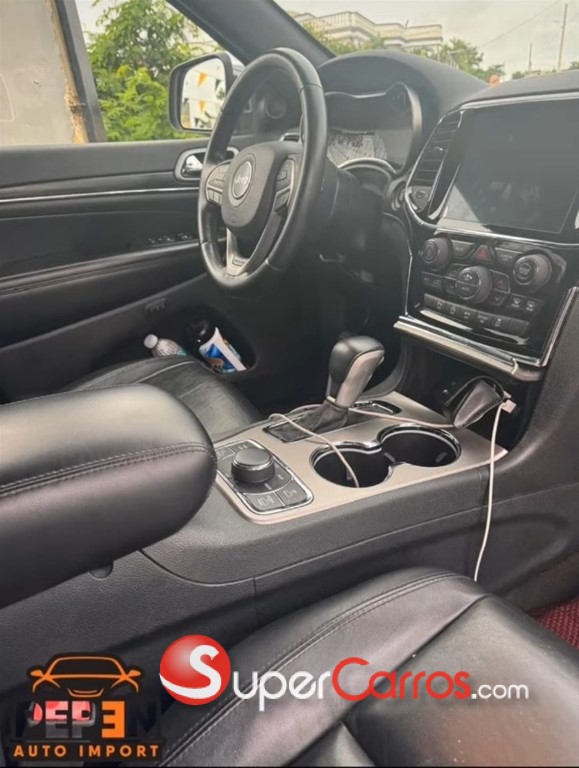 2019 Jeep Grand Cherokee Limited — foto 7 / 10