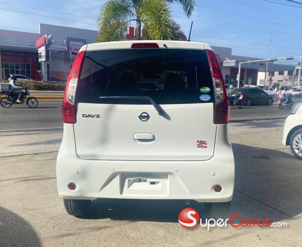 2019 Nissan Dayz — foto 7 / 11