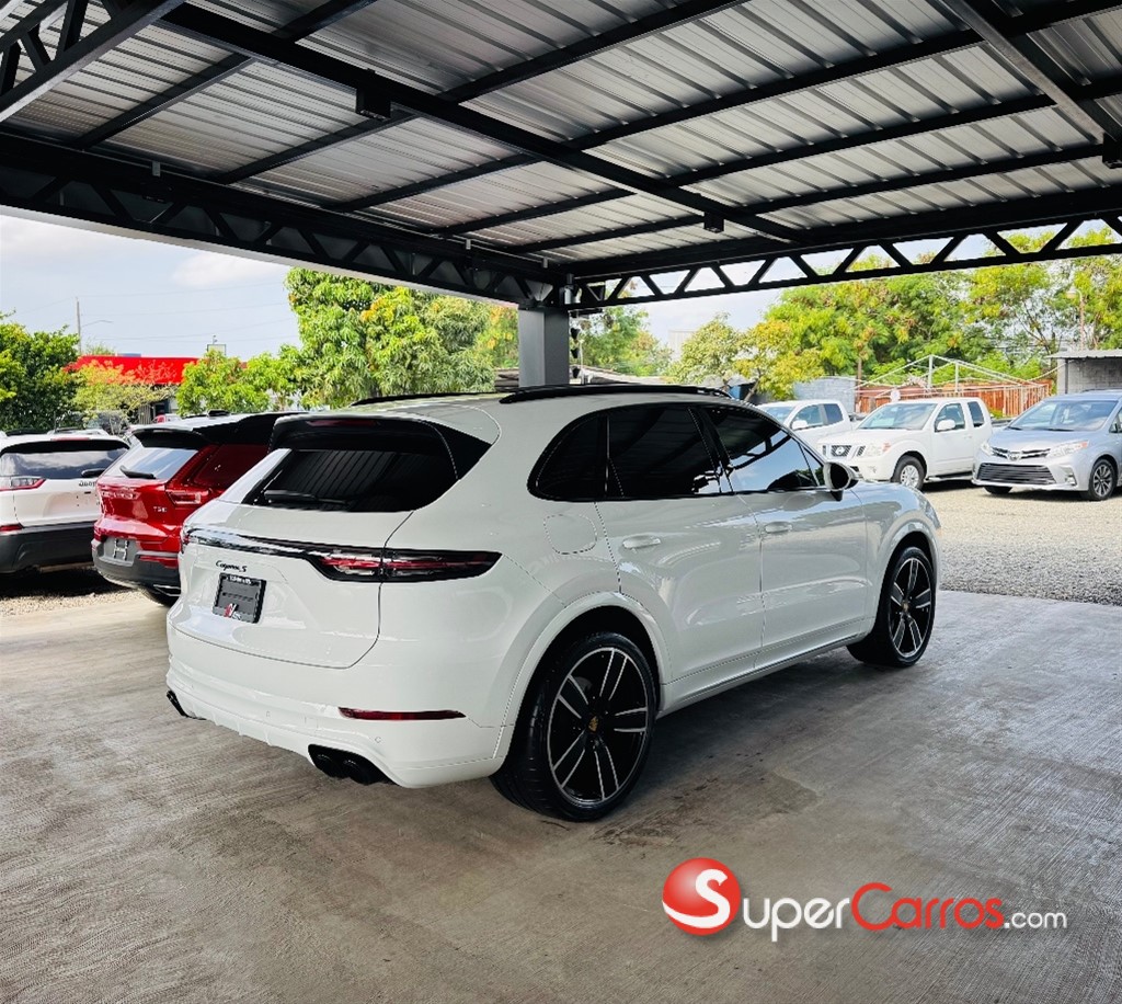 2019 Porsche Cayenne — foto 3 / 10
