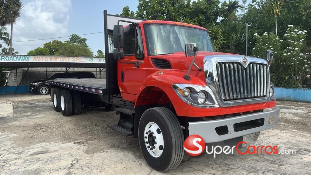 2015 International 7400 — foto 2 / 4