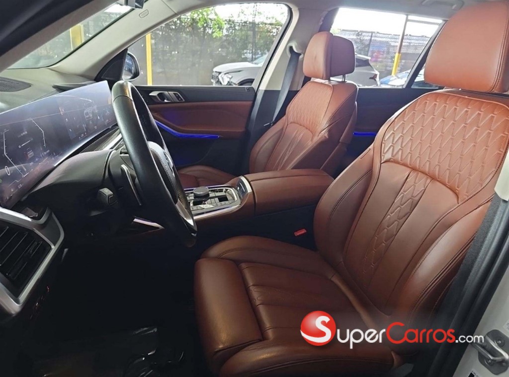 2023 BMW X 7 — foto 7 / 11