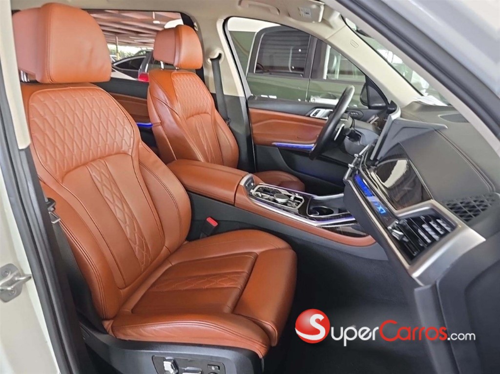 2023 BMW X 7 — foto 8 / 11
