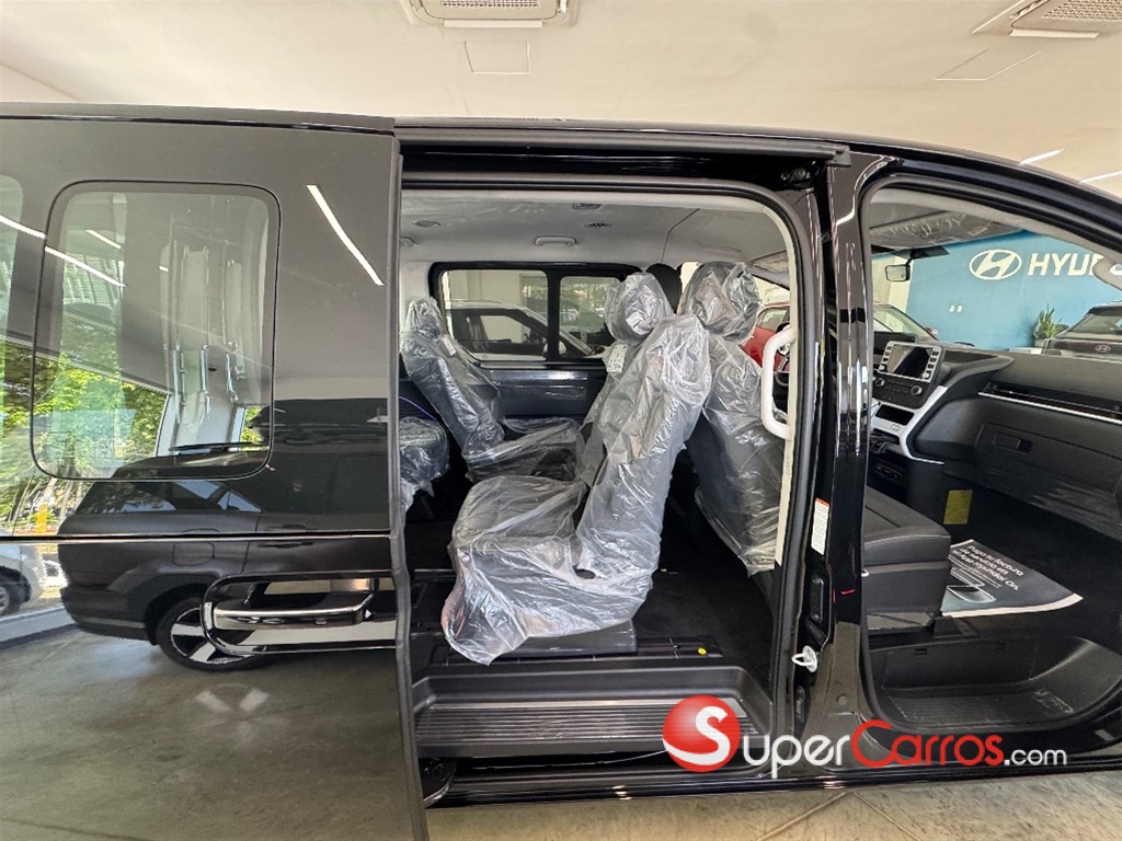 2026 Hyundai Staria — foto 7 / 12