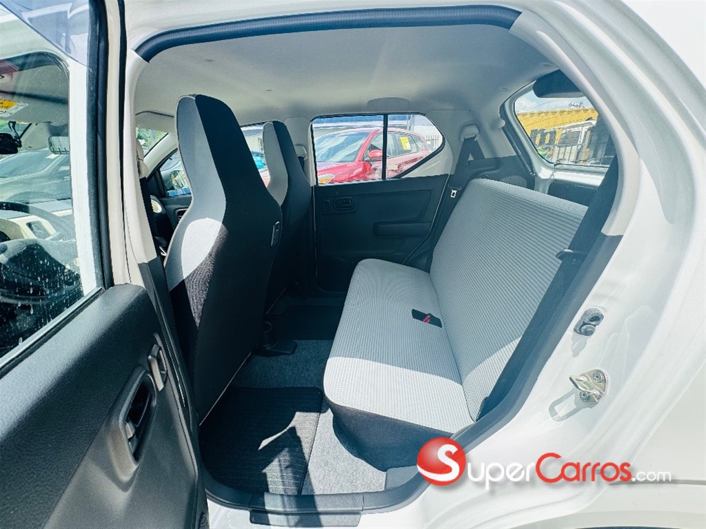 2020 Suzuki Alto — foto 8 / 12