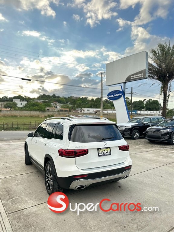 2020 Mercedes-Benz Clase GLB 250 — foto 3 / 11